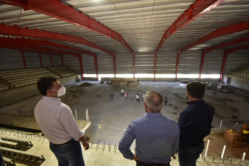 Villa María: Avanza la construcción del nuevo Salón de los Deportes y de la Escuela Proa que funciona en la UNVM