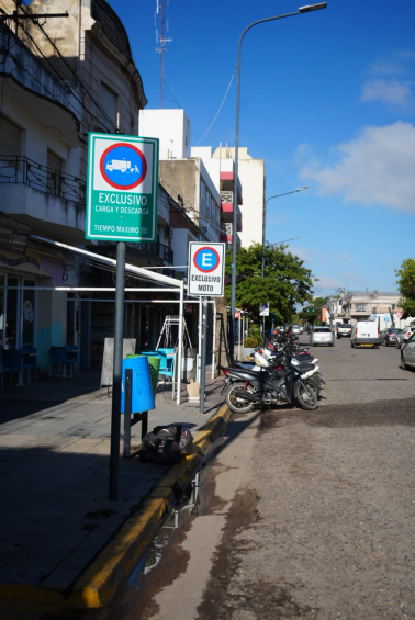Villa María: Para ordenar el tránsito, el municipio modificó horarios de carga y descarga en el centro de la ciudad