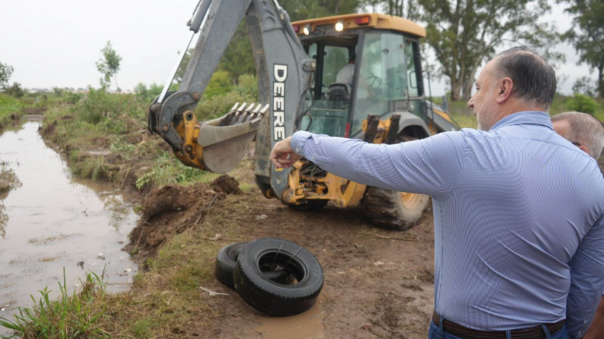 Villa María: El Municipio pone en marcha un plan de contingencia para la desobstrucción de desagües pluviales a Cielo Abierto