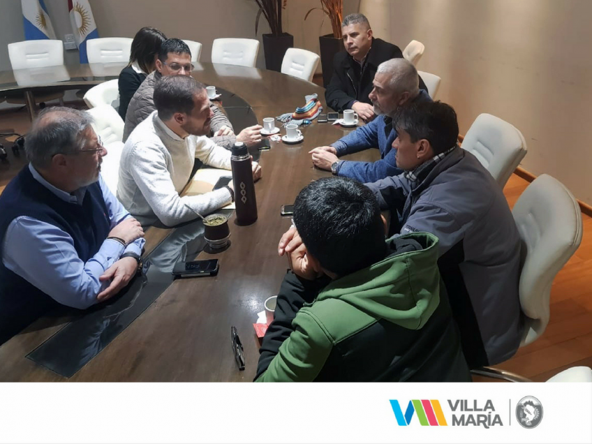 Villa María: Gill, Graglia y representantes de los trabajadores recibieron al ministro Sereno para analizar alternativas de reactivación de la Fábrica Militar