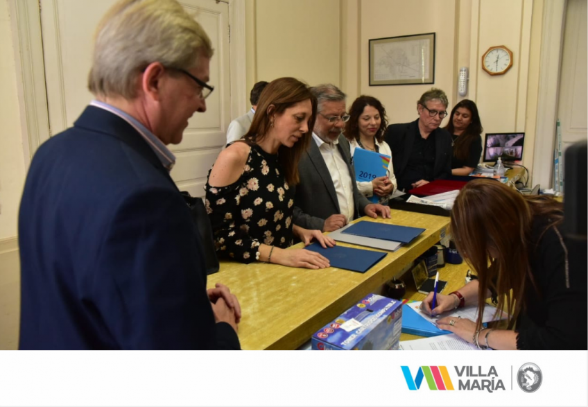 Villa María: En cumplimiento con lo dispuesto por la Carta Orgánica, Lucarelli presentó en el Concejo Deliberante los proyectos de Presupuesto y Tarifaria