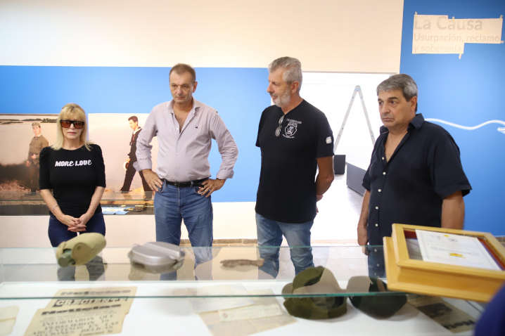 Villa María: Excombatientes supervisaron el montaje del Museo Municipal Malvinas Argentinas