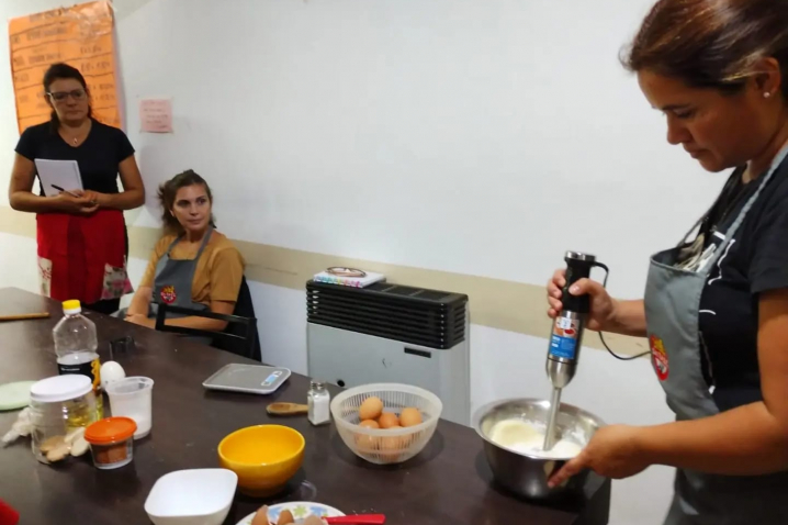 Villa María: El municipio dicta un taller para la elaboración de alimentos libres de gluten, destinado a personas con celiaquía